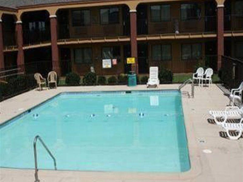 Oyo Hotel Tulsa Ok I-44/Route 66 Екстер'єр фото