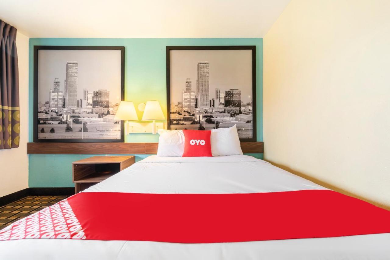 Oyo Hotel Tulsa Ok I-44/Route 66 Екстер'єр фото